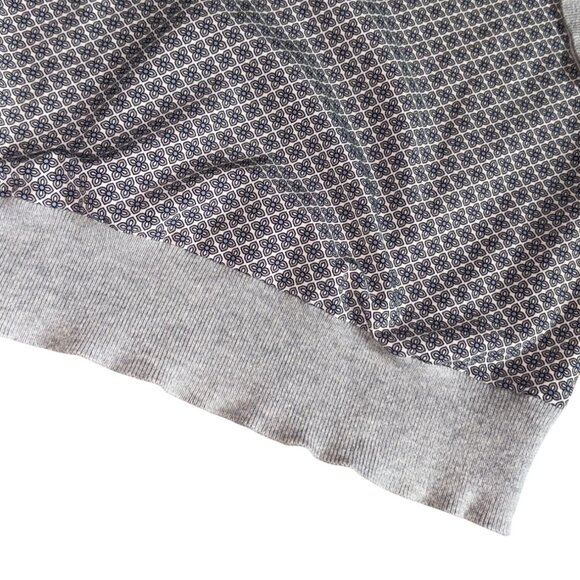 Ann Taylor 3/4 Sleeve Sleeve Knit Blouse W/ Front Panel-Gray-Size M-GUC - Picture 2 of 4